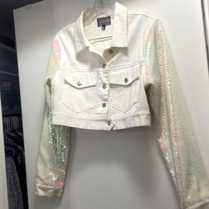 White denim Crop jacket with sequins sleeves
